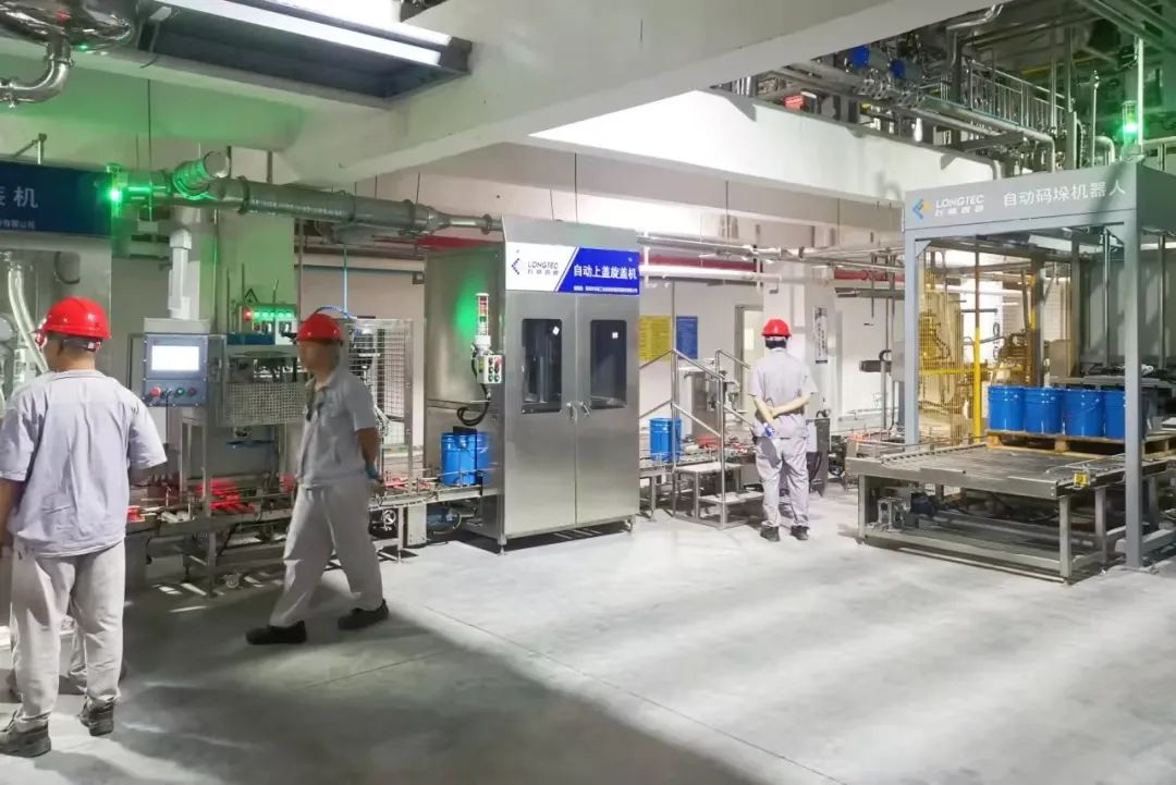 Warm congratulations to Beijing Chemical Group on the successful first feeding of the new materials Warm congratulations to Beijing Chemical Group on the successful first feeding of the new materials